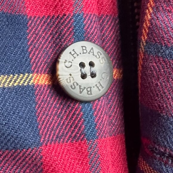 G.H. Bass & Co. Flannel and Suede Leather Quilt Lined Jacket - Size Medium -VGUC - Picture 13 of 13